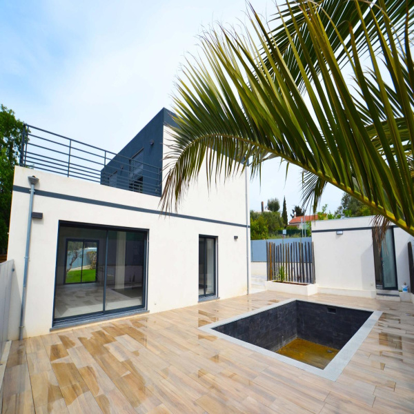 Offres de location Maison Antibes 06600