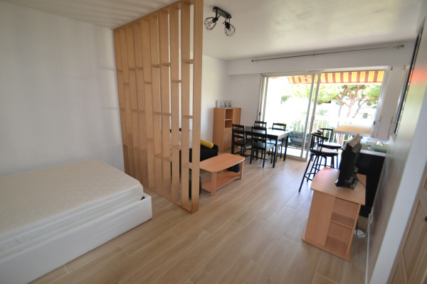 Offres de location Appartement Antibes 06600