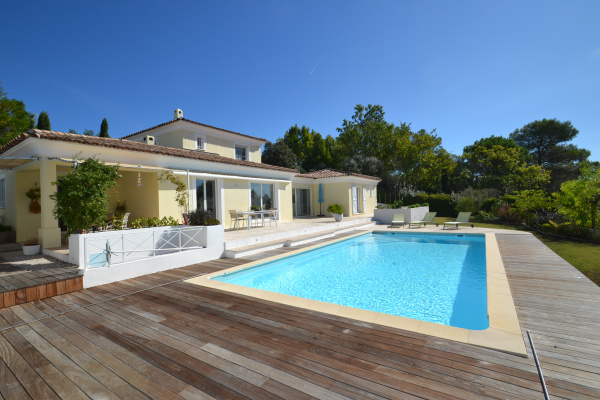 Offres de vente Maison Bagnols-en-Forêt 83600