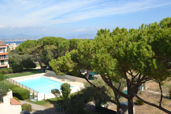 Offres de location Appartement Antibes 06600