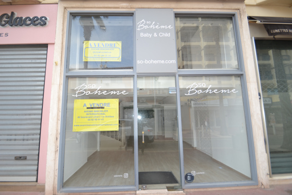 Location Immobilier Professionnel Local commercial Antibes 06160